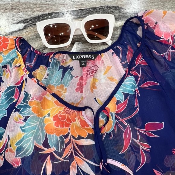 Express Women's Navy & Melon Floral Colorful Sheer Pullover Top S - Picture 3 of 6